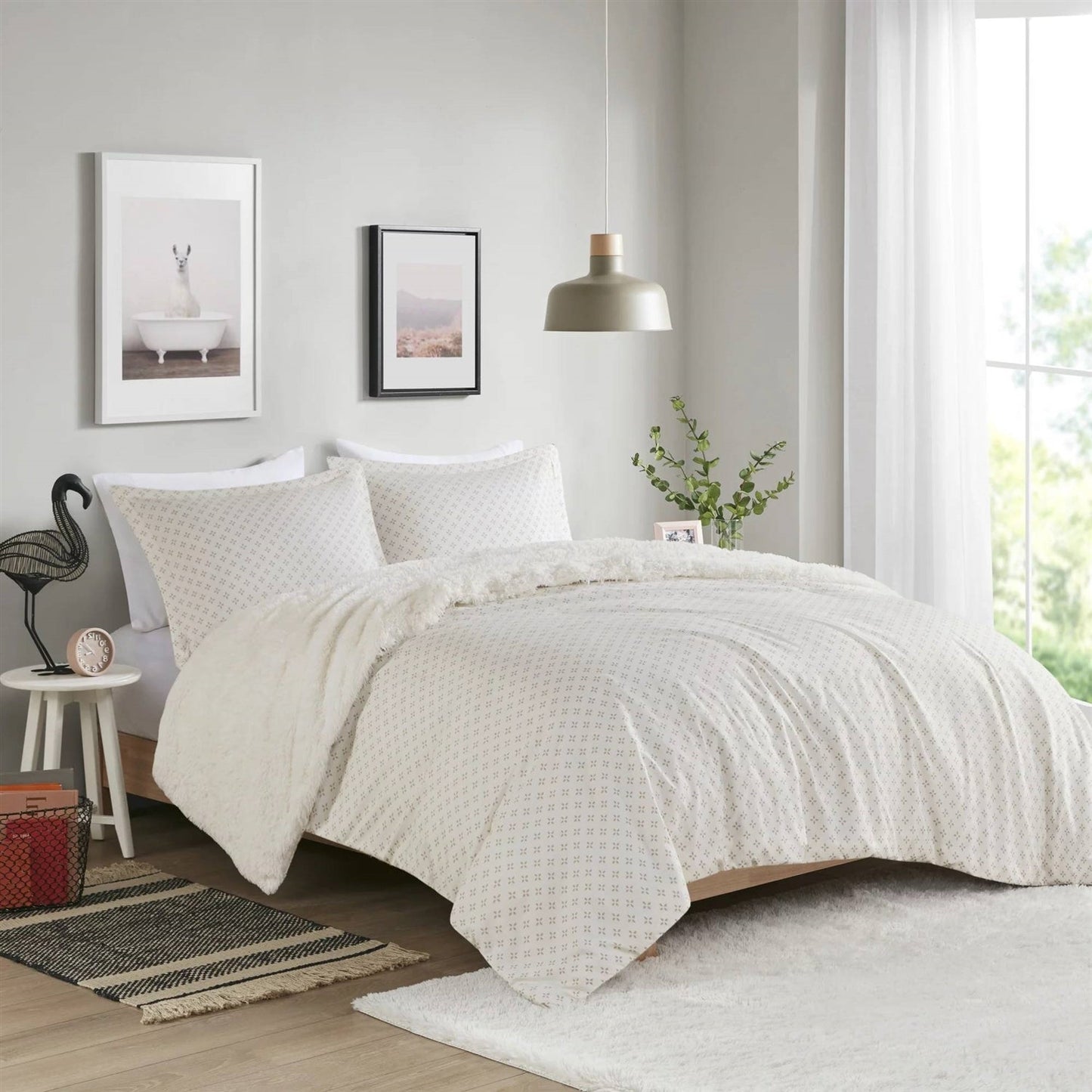 Full/Queen size Reversible Soft Sherpa Faux Fur 3-Piece Comforter Set in Ivory, microfiber
