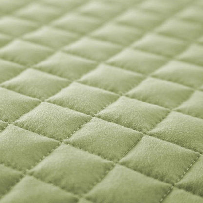 Twin/Twin XL Lightweight Sage Ultra Soft 2-Piece Microfiber Quilt Set
