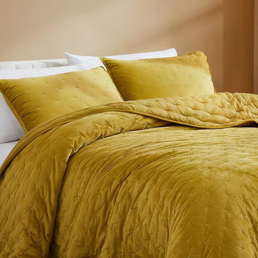 King/CAL King Size 3-Piece Mustard Yellow Velvet Embroidered Super Soft Quilt Set